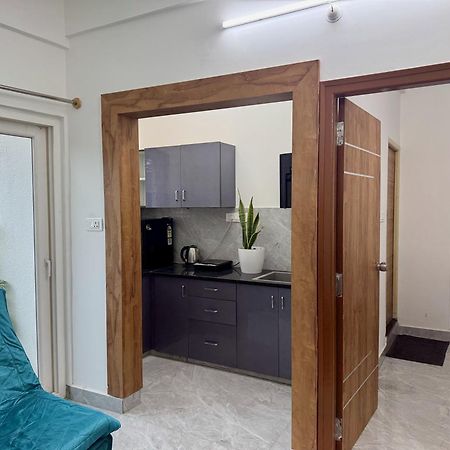 Truelife Whitefield - Premium 1 Bhk Apartments - Prime Location - Easy Access To Main Rd - Metro - Itpl - Fast Wifi - Kitchen - Smart Tv - Power Backup - Park - Garden Views Bengaluru Kültér fotó
