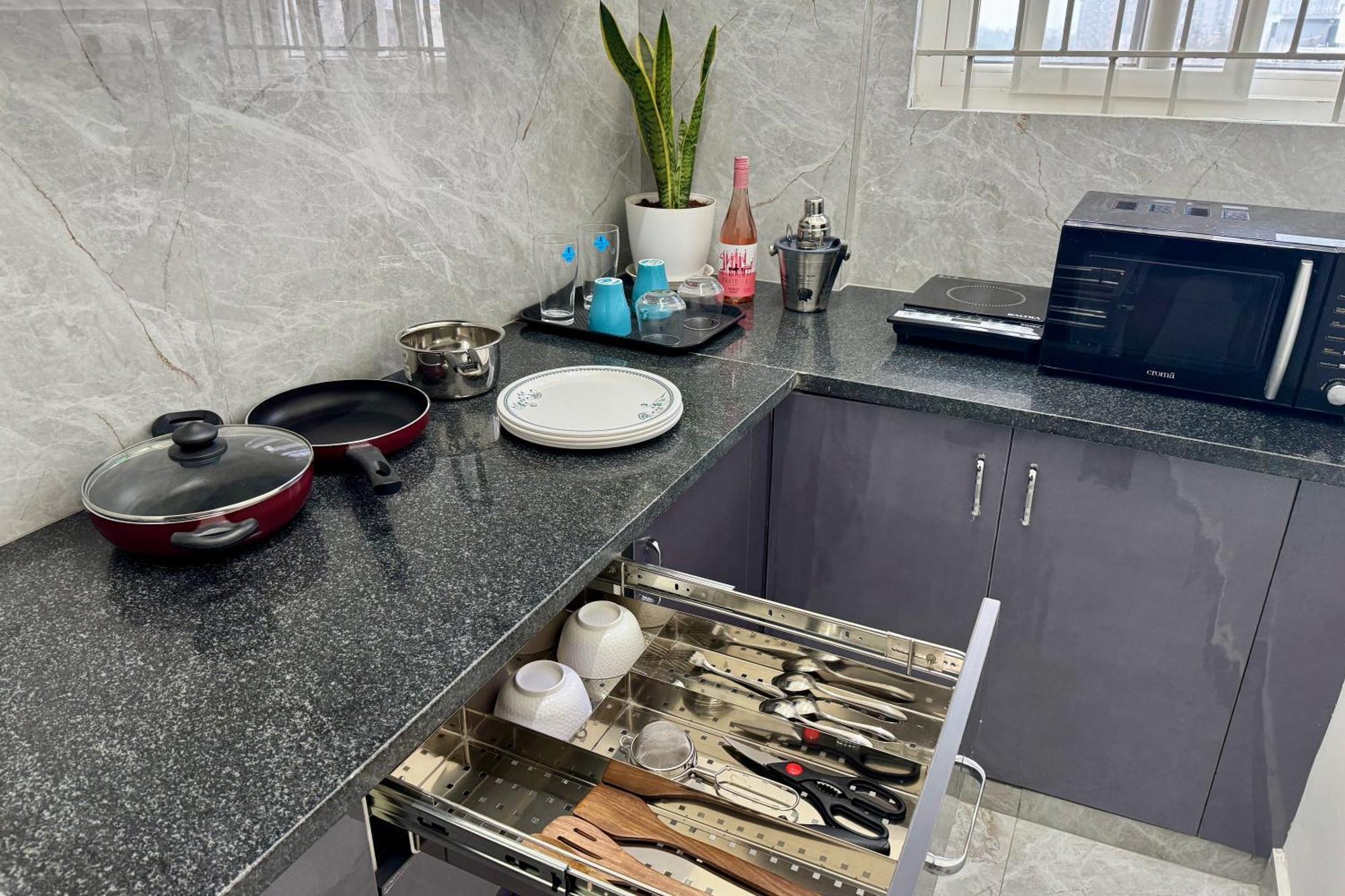 Truelife Whitefield - Premium 1 Bhk Apartments - Prime Location - Easy Access To Main Rd - Metro - Itpl - Fast Wifi - Kitchen - Smart Tv - Power Backup - Park - Garden Views Bengaluru Kültér fotó